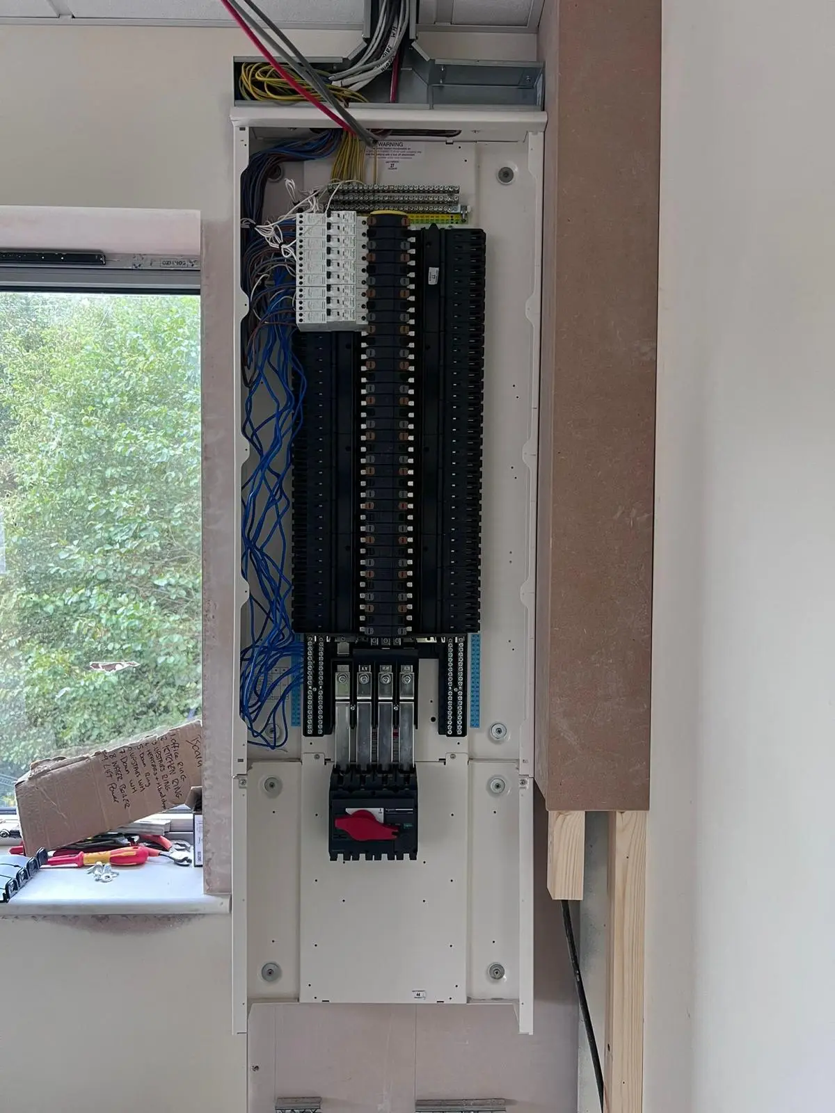 Commercial distribution board installation